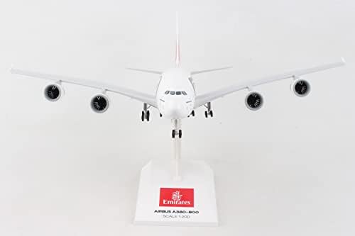 Daron SkyMarks Emirates A380 1/200 w/Gear 50 éves SKR1034