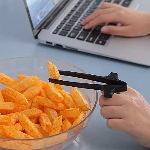 Ujját az evőpálcikát a játékosok ujjait, evőpálcika, hogy vegye a dolgokat chips snack közben a billentyűzet magában foglalja a fekete-ügy